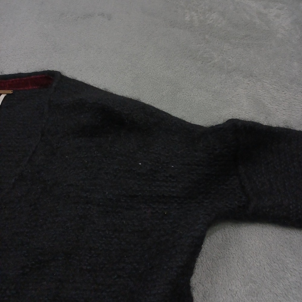 Free People Sweater Womens Large Black V Neck Alpaca Blend Pullover Preppy - Picture 3 of 8